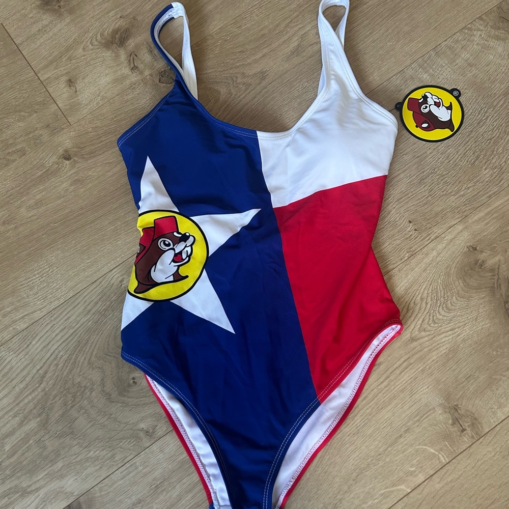 BUC-EE’S Texas Flag One Piece Swim Suit. Women’s Size Small ♥️💙